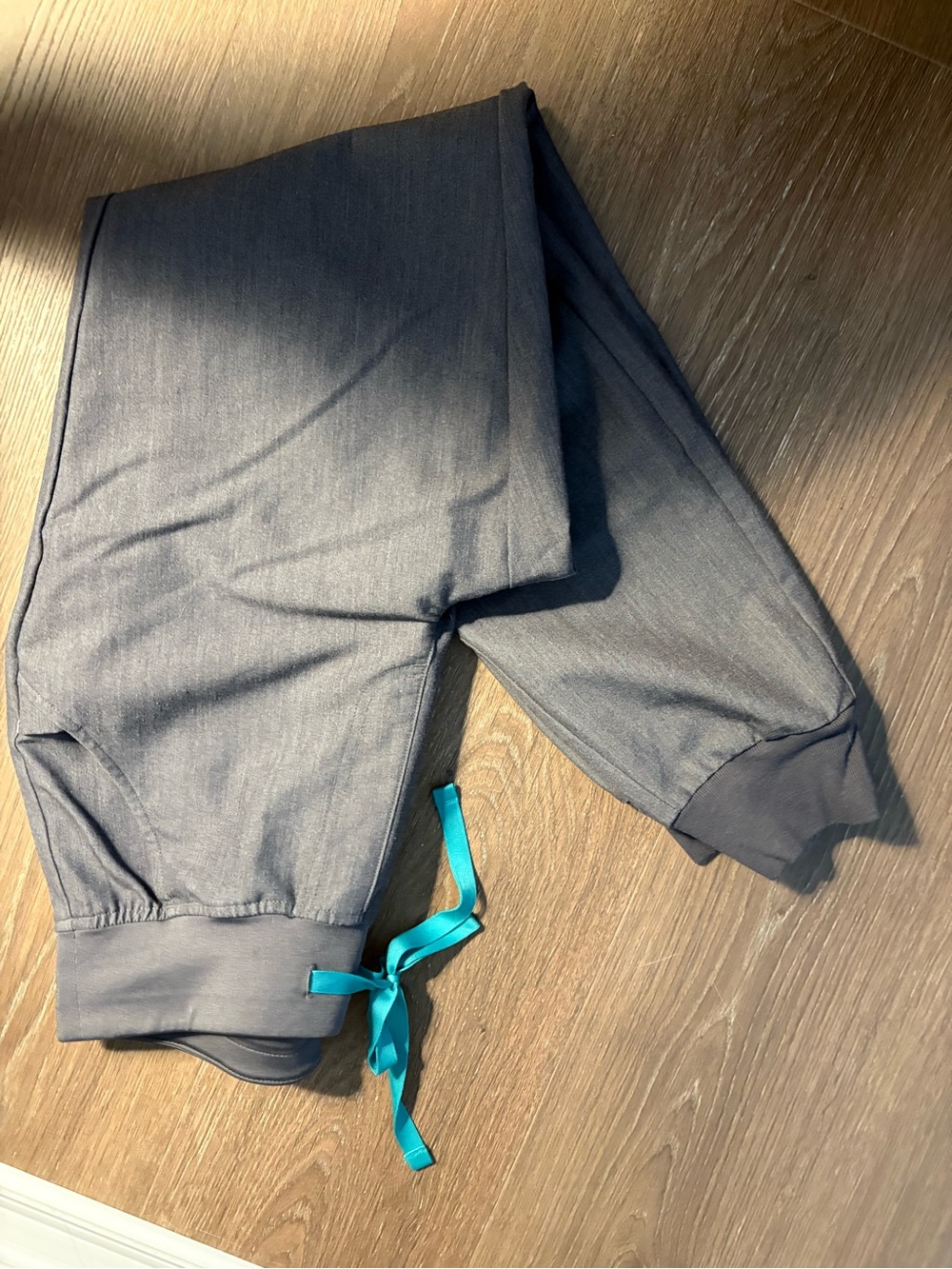 Figs Women’s Dark Gray Scrub Jogger Pants with Teal Drawstring